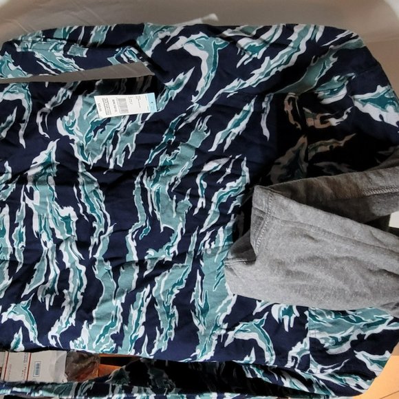 LOT OF 3! Boys Activewear NWT, Nike, Under Armour Size S/M - Picture 11 of 13